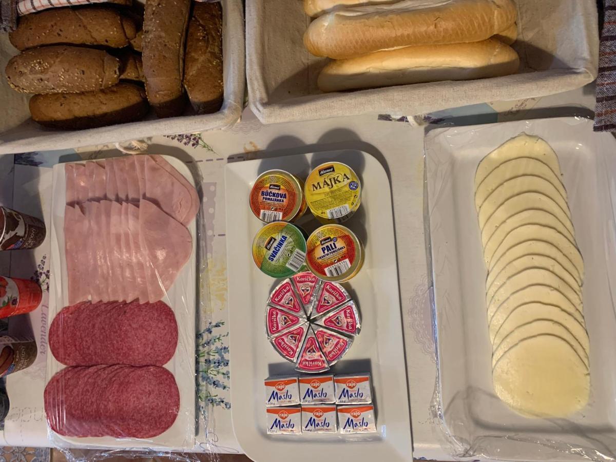 Podhájska Sisi旅馆酒店 外观 照片